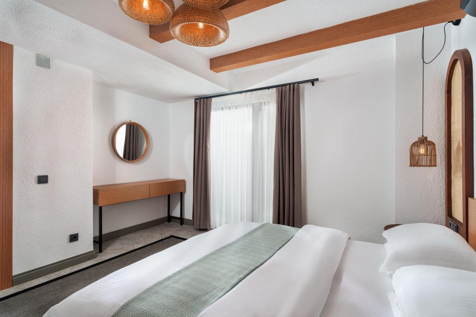 Lupia Suites Kalkan Buitenkant foto
