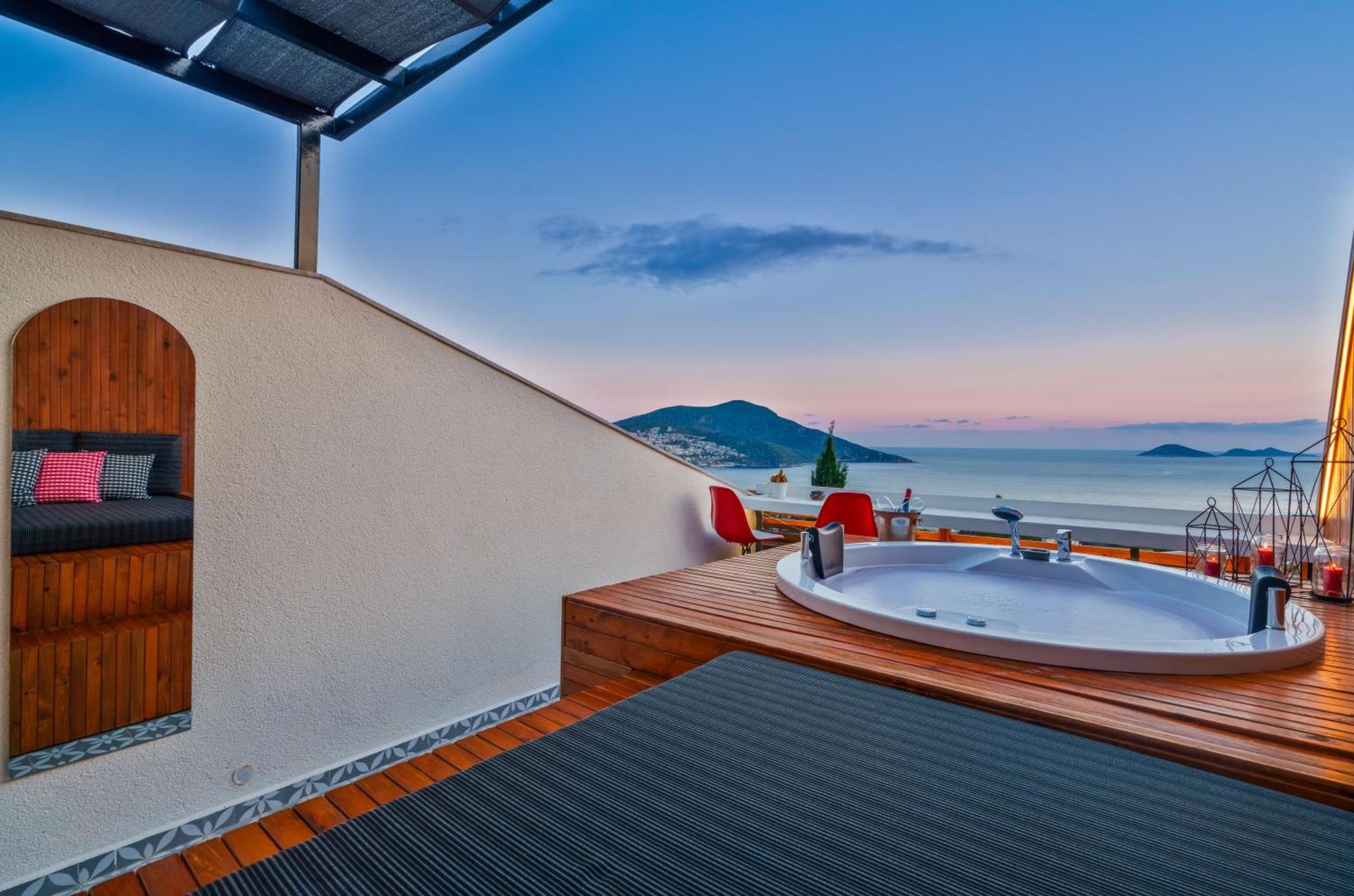 Lupia Suites Kalkan Buitenkant foto