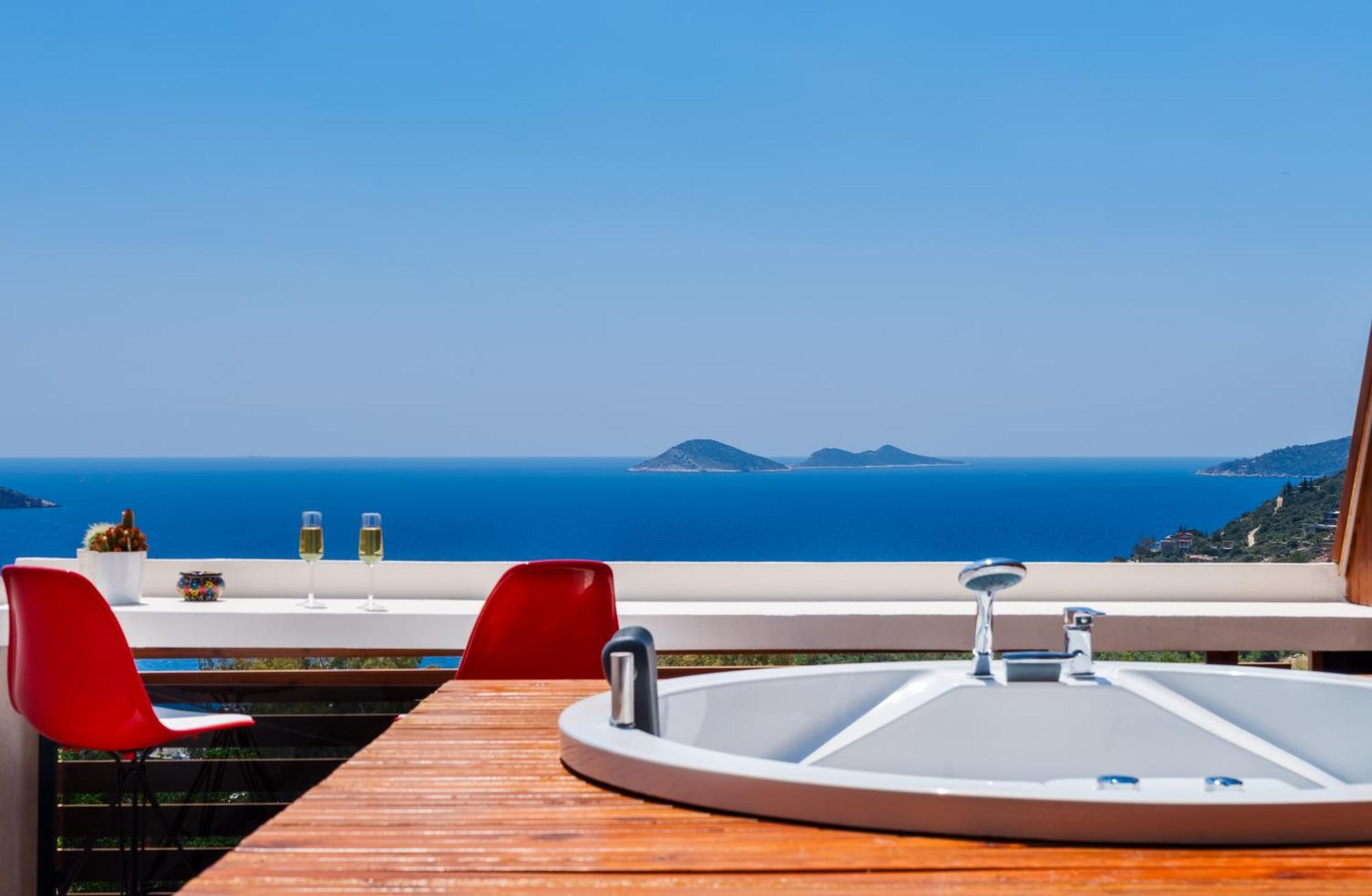 Lupia Suites Kalkan Buitenkant foto