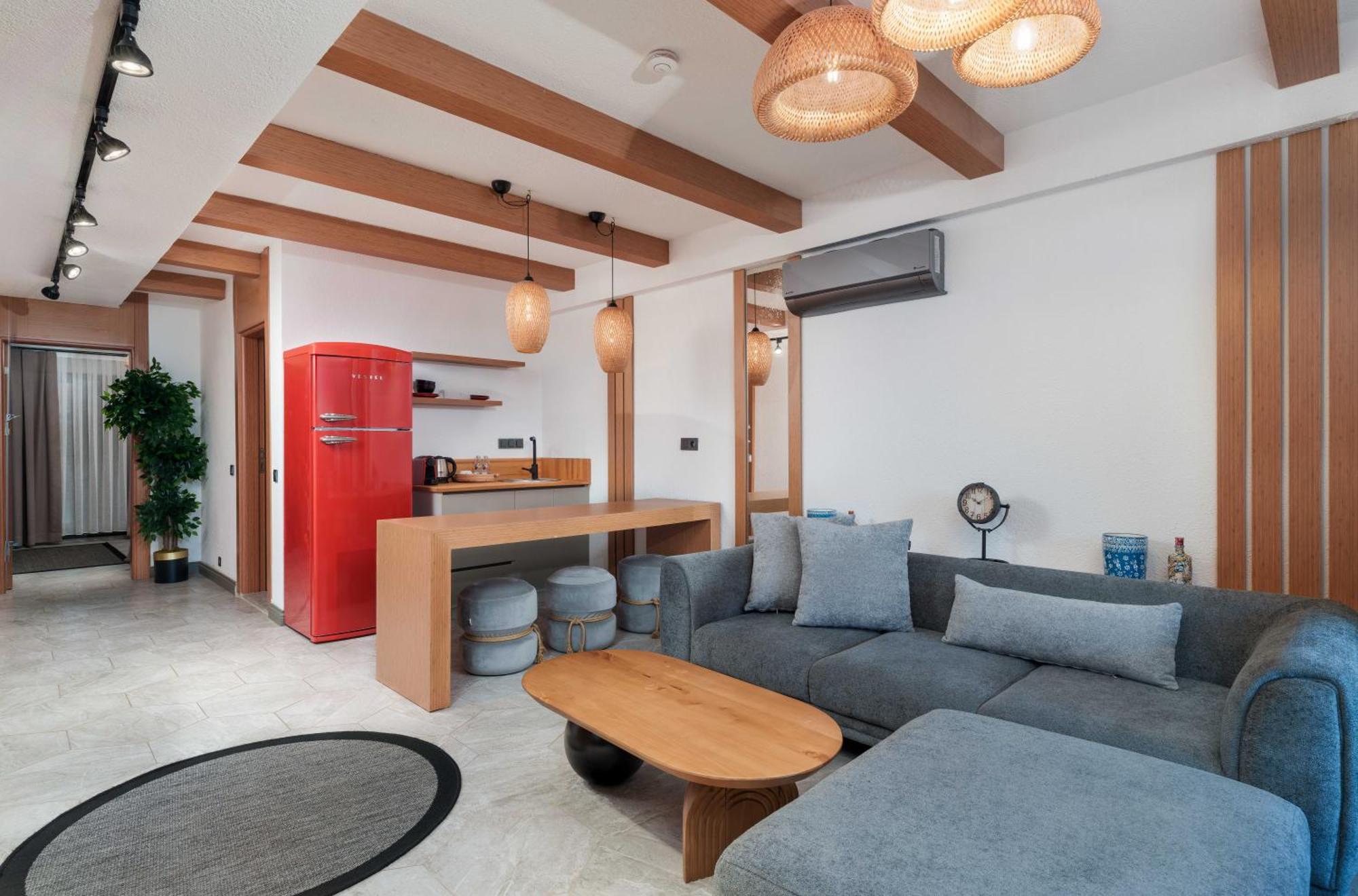 Lupia Suites Kalkan Buitenkant foto